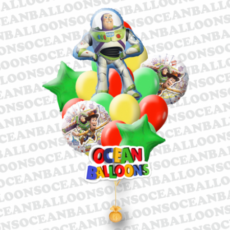 Невероятный Баз Лайтер из 20 воздушных шаров